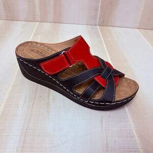 Golden Road Red and Black Comfort Wedge Sandals Sz 10 Slip On Casual Adjustable